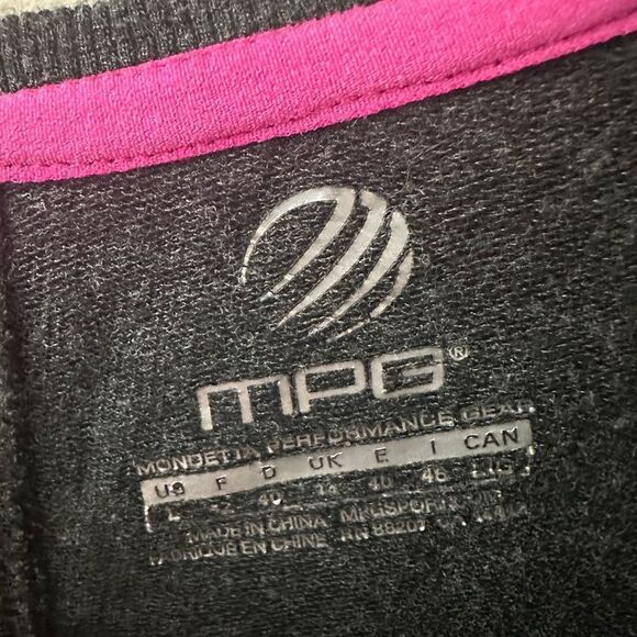 MPG Women's Charcoal Gray Top with pockets Large - Picture 3 of 7